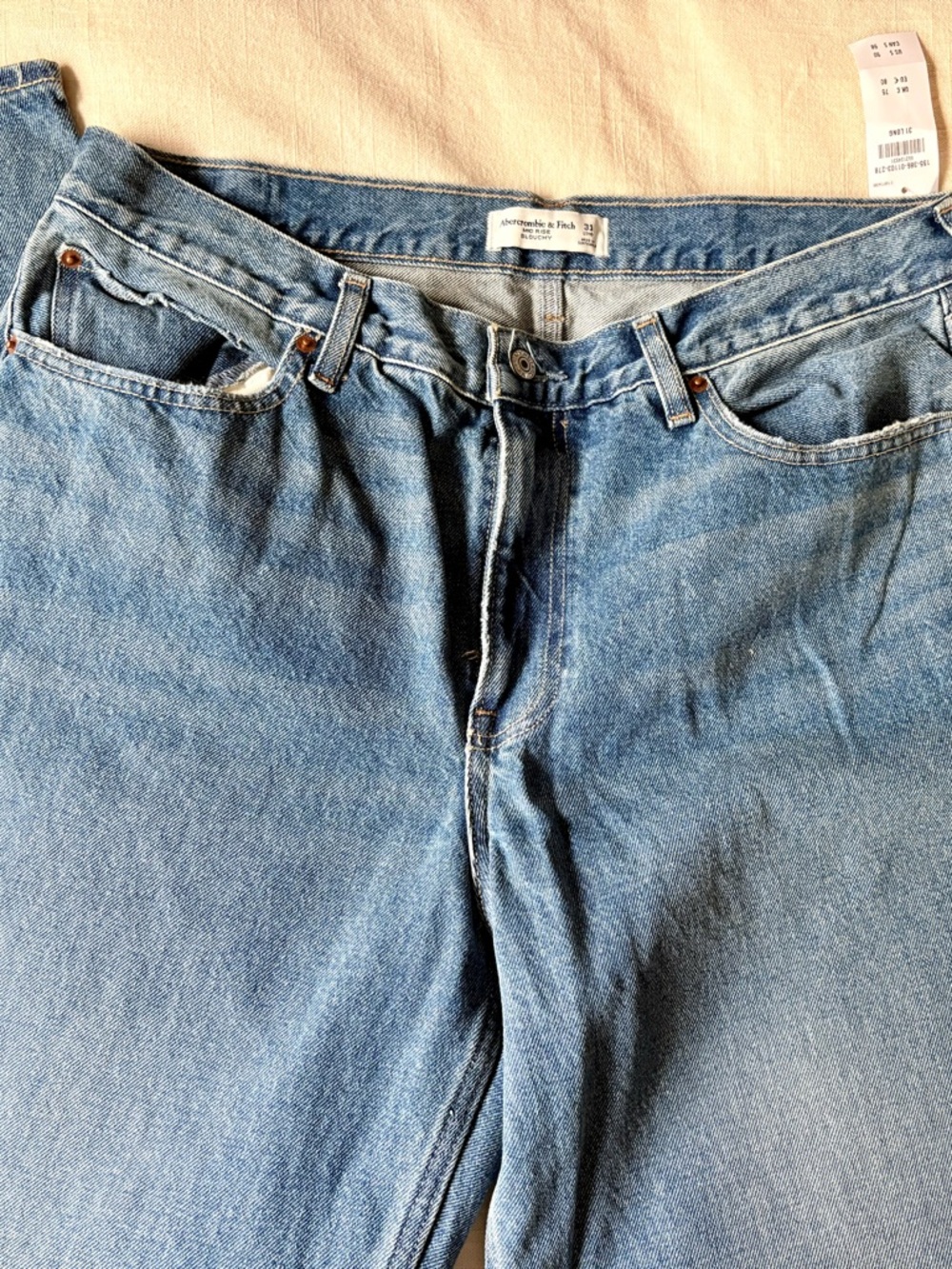 Abercrombie & Fitch Women’s Relaxed Light Blue Denim Jeans